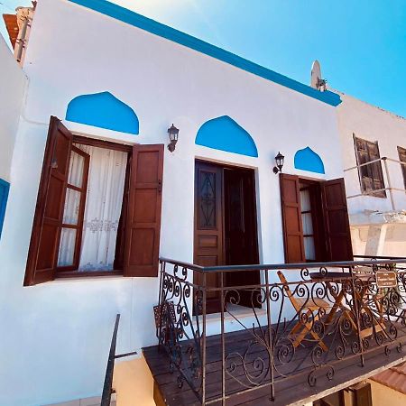 Villa Afroditi Chalki Town 외부 사진